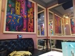 -自由港KTV(王子公主金平店)