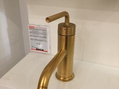 -红星美凯龙全球家居生活广场停车场(汶水店)