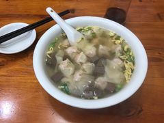 -上海特色小笼店(铁岭路90弄小区店)