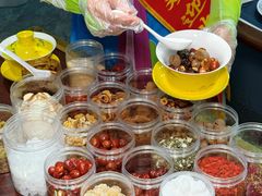 -民族手抓羊肉馆·滩羊手抓·烤全羊