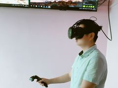 -VR间客漫虚拟现实体验馆(汉街店)