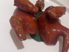 金奖玻璃乳鸽-茉里粤菜(皇姑万象汇店)