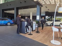 -奔驰上海利星(七宝店)