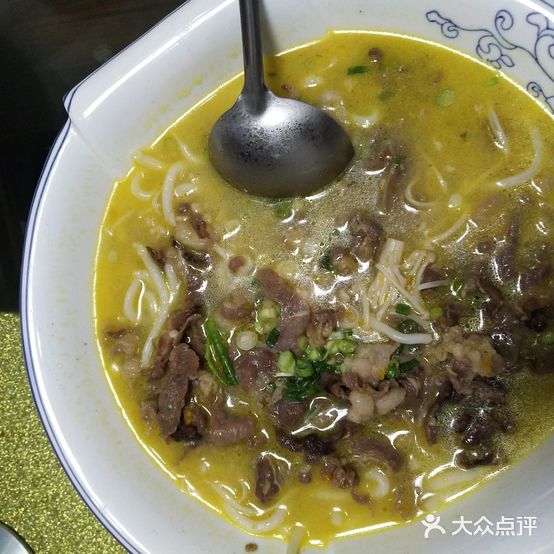 朱记辣椒小炒肉(阳光花城店)