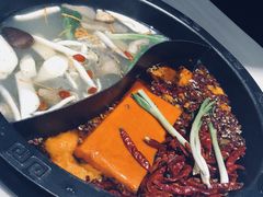 -围炉·川味鲜货火锅(万达珍珠坊店)