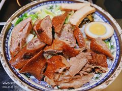 -潮汕三宝鲜牛肉火锅