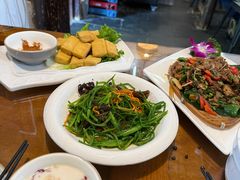 菌香水性杨花-巷里老院花园餐厅