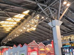 -东浩兰生上海世博展览馆