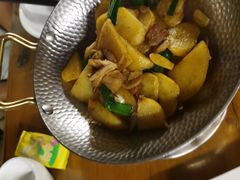 -隔壁老王·家常云南菜(花巷店)