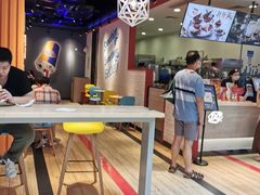大堂-DQ·蛋糕·冰淇淋(周浦万达店)