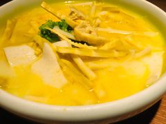 三鲜烩笋尖-周家二小姐的菜(西津渡店)