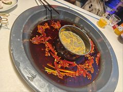 -爱你您·自家鱼塘·活水喷泉鱼火锅(八里店)