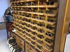 -肆兮眼镜·蔡司·徕卡战略合作店(大坪店)