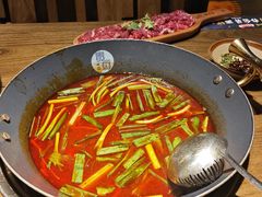-贵厨酸汤牛肉(小十字店)