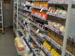 -便利蜂(西城区远见名苑10号楼店)