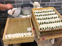 -众口斋锅贴(银泰城店)