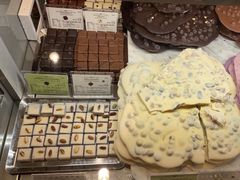 -VENCHI 闻绮(北京汉光店)