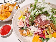 -Mogul Eatery·大亨餐酒馆