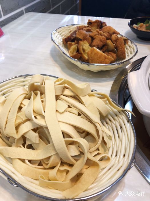 鑫鲜贵州牛肉馆(城发天地店)千张图片