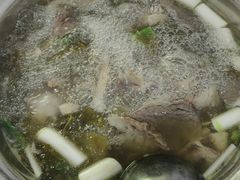 -黑竹沟新场牛肉火锅