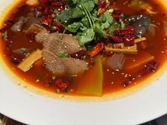 -川流不息·地道川菜·小龙虾(新松江路店)