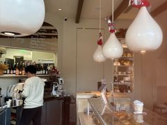-VERIE BAKEHOUSE