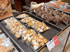 -OUR Bakery(中海环宇荟店)