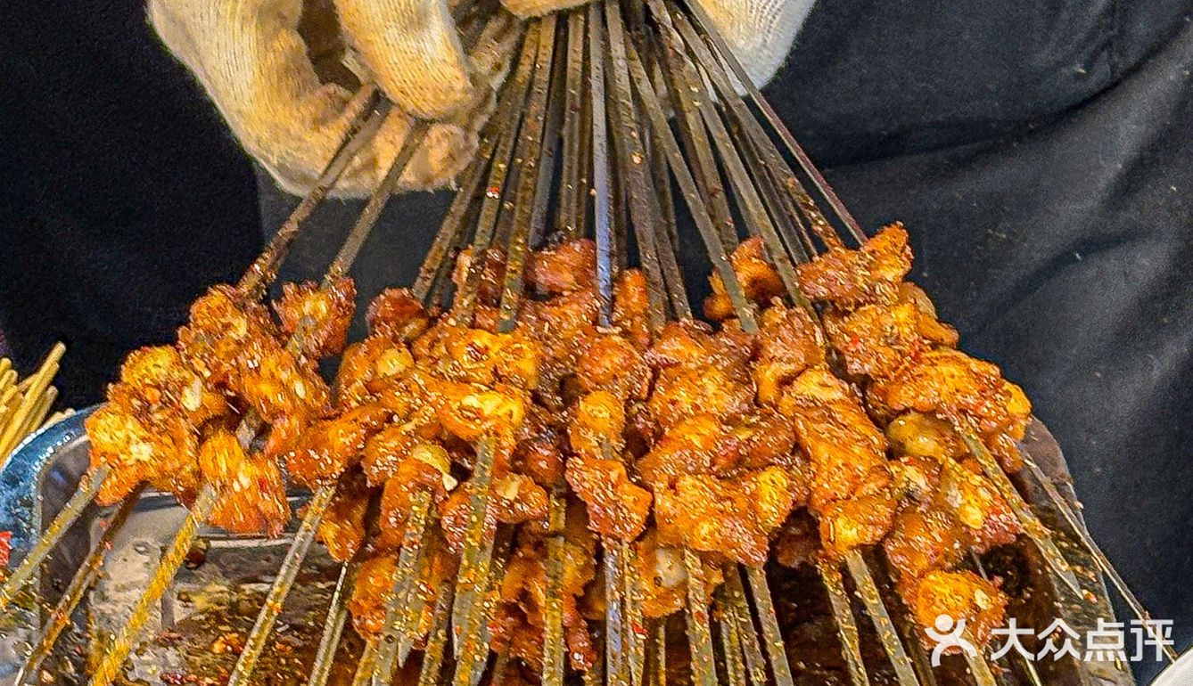 十年坚守一元情缘，这家烤肉真实惠[胜利]
