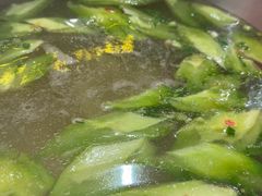 -牛一煲美食(江高店)