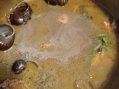 -食爺炭炉鸡煲·烧烤
