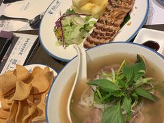 越南火车头汤河粉-美奈小馆·越南料理(中航城君尚购物中心店)