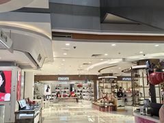 -巴黎春天(浦建店)
