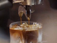 -Punchline Coffee&Roaster(同济大学店)