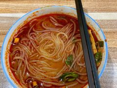 -老字号杨坡红油米线腊汁肉夹馍(东四道巷店)