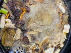 -草墩罗非鱼庄•野生菌•腊排骨(七星街上段店)