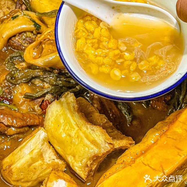 冬天就要吃铁锅炖｜小锅烀饼大碴子粥太绝了