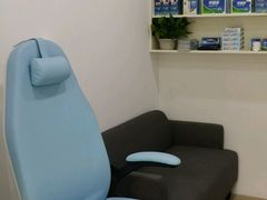 -世龙世家灰指甲·甲沟炎·跖疣护理·修脚(东江湾路店)