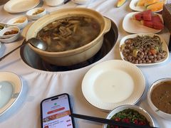 -天宜隆蘑菇宴火锅(石景山旗舰店)