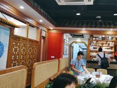 -围龙屋客家食府(福田店)