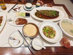 -梅利汴京烤鸭•开封豫菜地标店(东大街店)