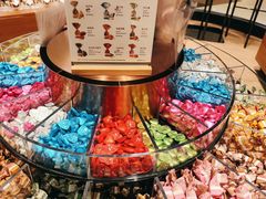 -Laderach 莱德拉(上海环贸iapm店)