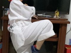 -嗨动跆拳道体能馆(菜百店)