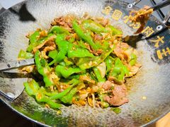 -费大厨辣椒炒肉(吉联MALL店)