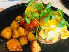 炖牛肉班尼克蛋-UPPER KITCHEN(延安路店)