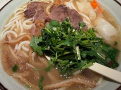 -鑫花溪牛肉米粉(凤凰街创始总店)