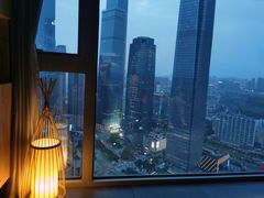 -得闲·高空SPA(东盟店)