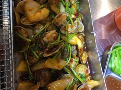-马路牙子烧烤音乐酒馆(望京店)