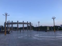-人民广场