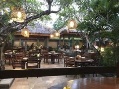 -DiAtas by Art Cafe Bumbu Bali