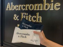 -Abercrombie & Fitch(天环广场店)